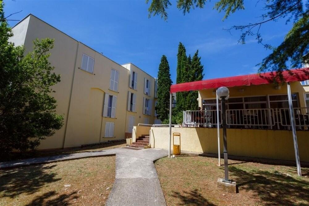 Villa Lovorka - Hotel Resort Drazica Krk Town Exterior foto