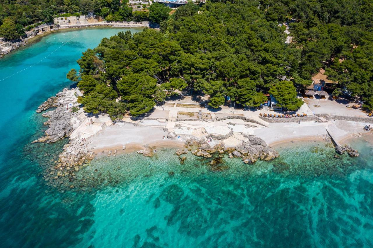 Villa Lovorka - Hotel Resort Drazica Krk Town Exterior foto