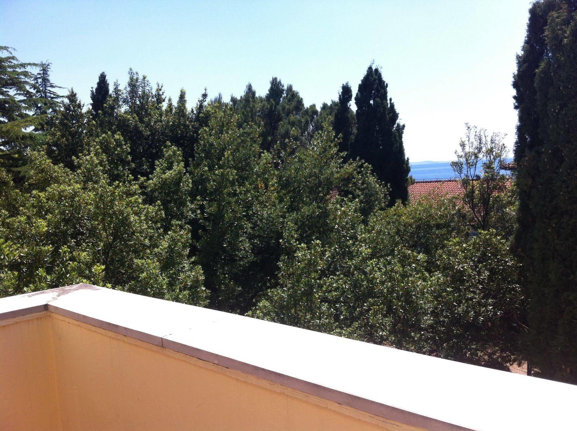 Villa Lovorka - Hotel Resort Drazica Krk Town Exterior foto